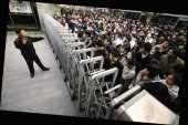 ����������Ա��̾������Ա��ͬ�롰Χ�ǡ�