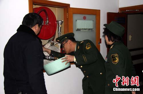 �ӱ�ʯ��ׯ����Ԫ��ҹ�����������532��