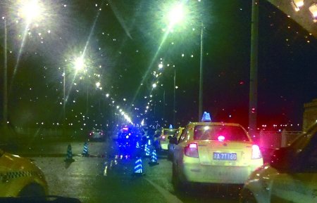 重庆全城搜捕抓获持枪劫匪 刑警特警齐上阵