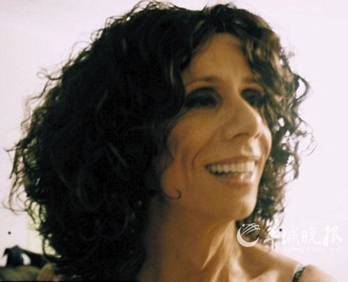 ��װ�������ʦ�������� һ�˷�������ɫ����